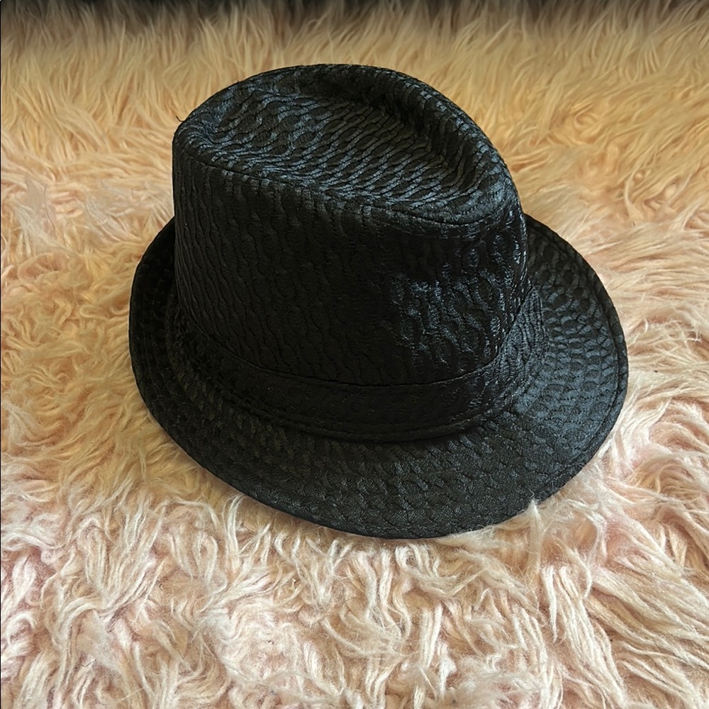 Stylish Black Textured Hat
